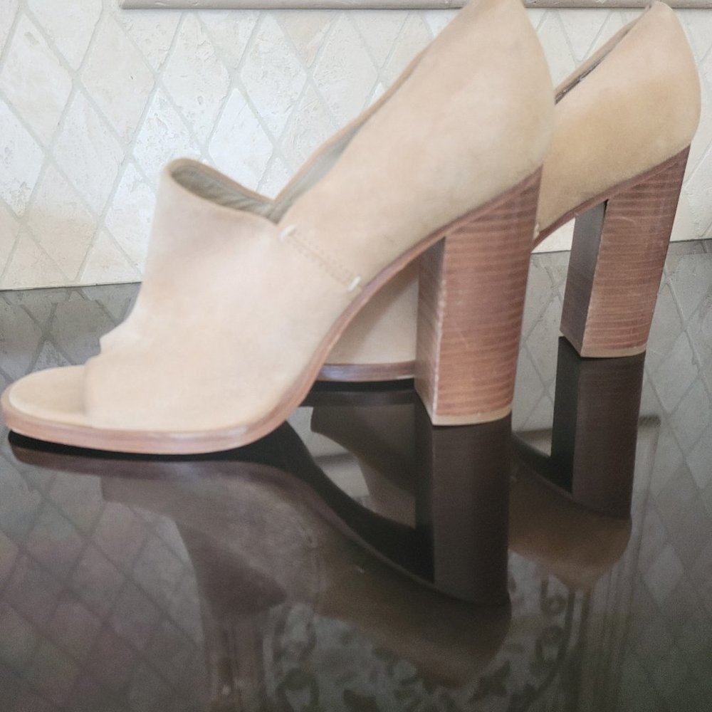 Rag and Bone  tan suede peep toe shoes